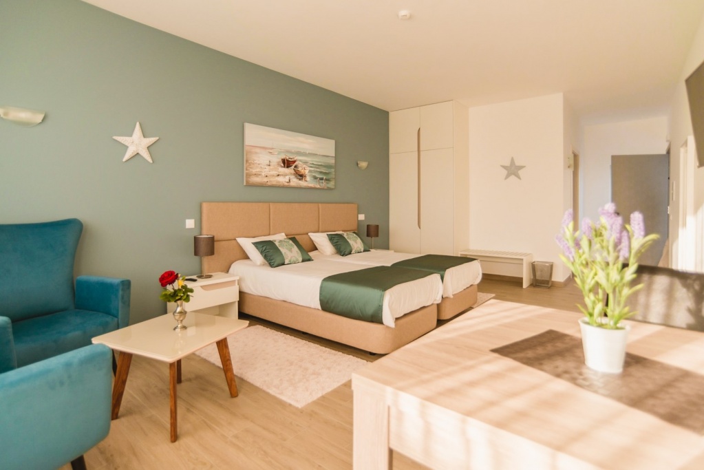 Suite bedroom S1 view 2